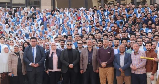 عميد طب طنطا يشهد حفل تخريج الدفعة 61 بالكلية