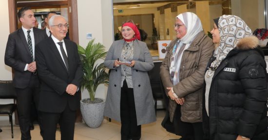 وزير التعليم يستهل العام الجديد بتفقد مبنى الوزارة لمتابعة سير العمل