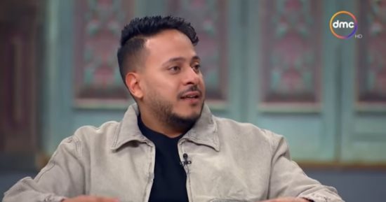 كريم عفيفي يكشف لـ إسعاد يونس تفاصيل شخصيته في فيلم "عصابة عظيمة"