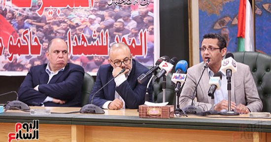 وزير الثقافة الفلسطينى: المشروع الصهيونى قائم على سلب الذاكرة الفلسطينية