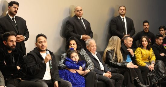 أبطال "عصابة عظيمة" يحتفلون بالعرض الخاص للفيلم.. إسعاد يونس: كنت بسترجع تدريباتى مع عمار الشريعى للشخصية.. محمد محمود: إسعاد إنسانة عظيمة.. عنبة: شكرا إنها وثقت فيا.. وكريم عفيفى: مغامرة محسوبة 