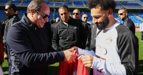 مدير منتخب مصر: زيارة الرئيس السيسى أكبر دعم لنا قبل أمم أفريقيا