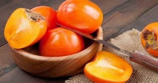 الكاكا مفيدة لصحتك.. تخفض وزنك وتقوى مناعتك ضد الأنفلونزا وتطرد السموم