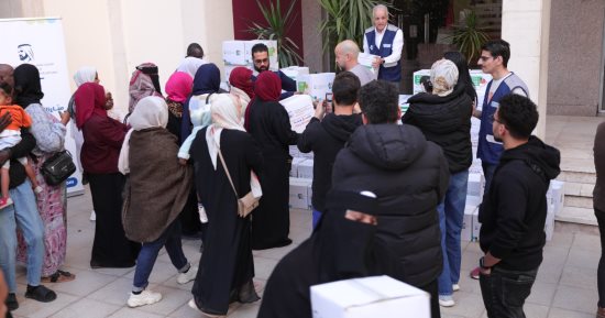 الكنيسة الأسقفية تنظم يوما تحت عنوان "صناع الأمل'' لتوزيع المساعدات