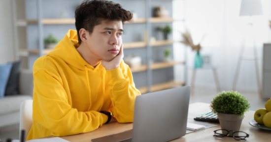 أبراج تجد صعوبة في التنقل من وظيفة لأخرى.. مش بتهون عليهم العشرة بسهولة