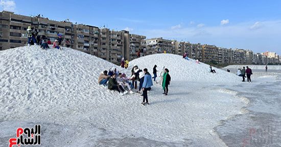 جبل الملح فى بورسعيد مقصد سياحى وعلاجى