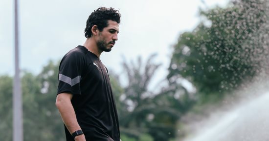 أحمد حجازى يسدل الستار على مسيرته الكروية ويعلن الاعتزال من مراسى
