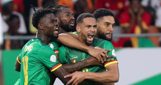منتخب الكاميرون يفلت من الخسارة ضد غينيا فى افتتاحية أمم أفريقيا.. فيديو
