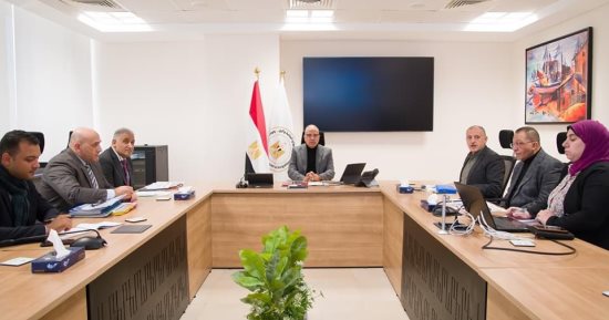 الرى: تغطية جزء من مخر سيل طرة لتنفيذ محور حسب الله الكفراوى وعمل ممشى حضارى