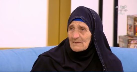 بعد محو أميتها في سن الـ84.. "الستات مايعرفوش يكدبوا" يُحقق حلم العمرة للحاجة عائشة