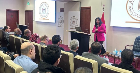 ندوة تعريفية لشركات السياحة عن منتج "العمرة بلس" كأحد المنتجات المستحدثة