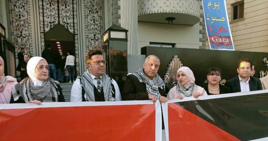 وقفة تضامنية لكتلة الحوار بعنوان 100 يوم من القصف للتضامن مع فلسطين 