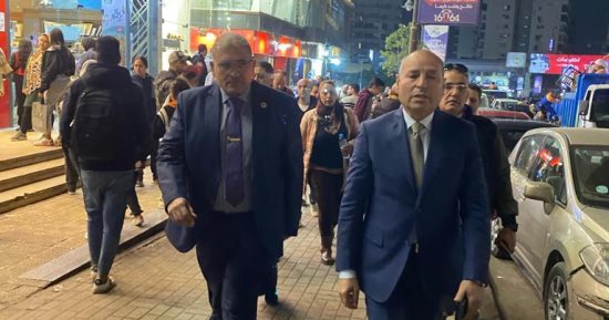حملة لإزالة الإشغالات بشارع عباس العقاد بمدينة نصر