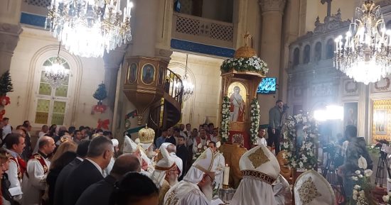 البابا تواضروس يترأس قداس عيد الغطاس بالكنيسة المرقسية بالإسكندرية.. فيديو وصور