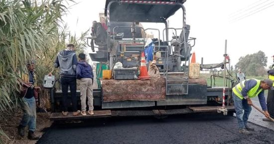 محافظ كفر الشيخ: رصف طريق فوه مطوبس وفق المعايير والمواصفات الفنية المحددة