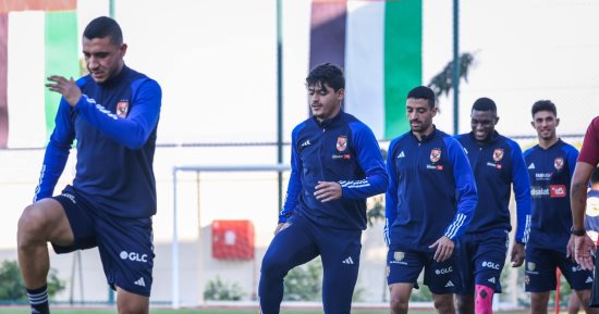 كولر يفاضل بين نيدفيد والسولية للمشاركة أساسيا أمام ميدياما الغاني