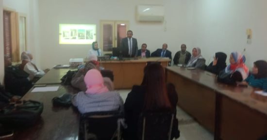 وزارة العمل: بحث آليات تطوير أداء المناطق والمكاتب التابعة لمديرية الأقصر