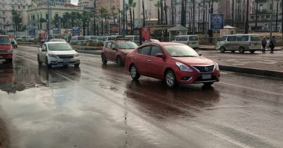 أمطار ورياح أول أيام نوة الكرم على الإسكندرية.. فيديو