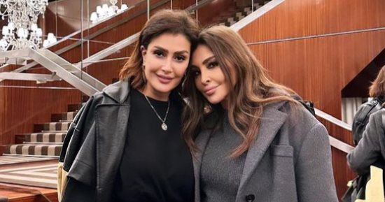 غادة عبد الرازق تنشر صورا لها مع إليسا وتعلق: حبيبتى