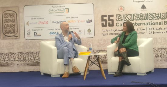 كاتب ومترجم هولندى بمعرض الكتاب: روايتى"نصف أخ" مستوحاة من قصة حقيقية