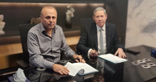 عمرو الفقى يتعاقد مع المستشار بهاء المرى علي تحويل"هكذا ترافع العظماء" إلى مسلسل
