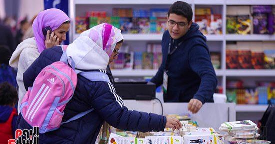 خصومات تصل إلى 50%.. "مصر تقرأ" مبادرة للتشجيع على القراءة بمعرض الكتاب