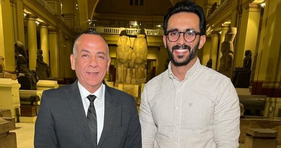 أمين الأعلى للآثار يرد على منتقدى مشروع "منكاورع": ما زال محل دراسة.. لجنة تضم متخصصين من دول العالم لاتخاذ القرار النهائى ونعيد الأثر لحالته بالترميم.. و"تبليط الهرم" مصطلح يستخدمه "مبيضين محارة" وليس آثاريين