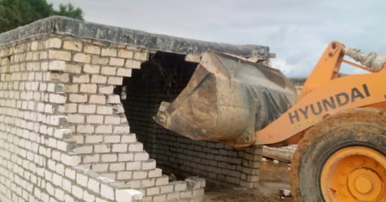 محافظ الإسكندرية يوجه بإزالة التعديات على أراضى الدولة ضمن الموجة 22