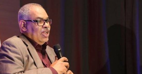 "خارج الأسطوانة.. نجوم الفيلم الغنائى" كتاب جديد لـ حسن حداد