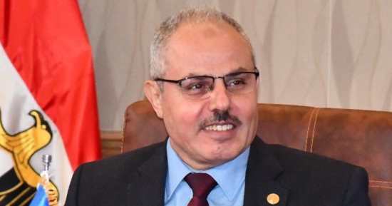 رئيس جامعة القناة يوجه بتشجيع المبادرات الخضراء 