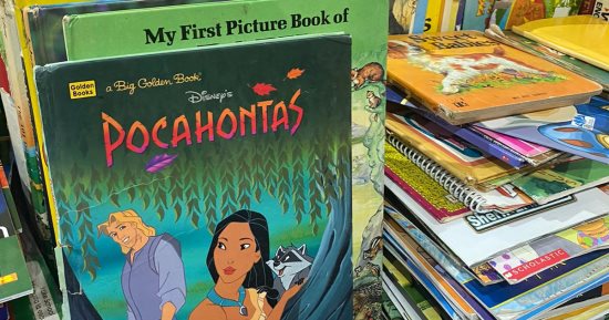 عشاق ديزنى.. روايات أفلام الكارتون بـ10 جنيهات فى معرض الكتاب