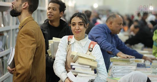 كتاب "إعادة إنتاج التراث الشعبى" لـ سعيد المصرى فى معرض الكتاب
