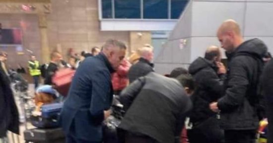 وصول جوميز مدرب الزمالك الجديد إلى القاهرة.. صورة