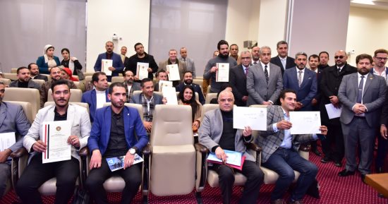 وزير العمل يسلم الدفعة الأولى من التراخيص المؤقتة لمراكز تدريب "مهنى 2030"