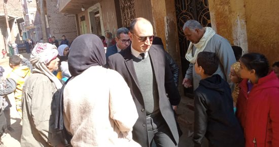 ضبط حاصل على دبلوم ينتحل صفة طبيب ويدير مركز علاج طبيعى ببنى سويف.. صور