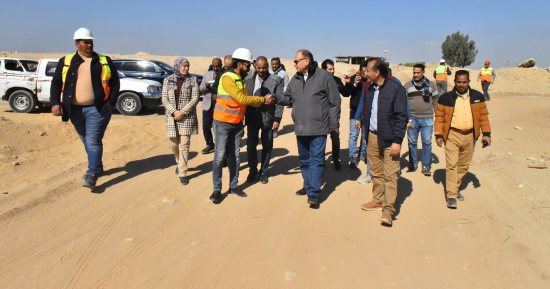 محافظ أسيوط يتفقد أعمال إنشاء محطة معالجة صرف صحى بنى غالب 