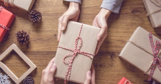 عيد الحب.. 4 أبراج لديها ذوق في اختيار الهدايا.. تعتمد عليهم وانت مغمض