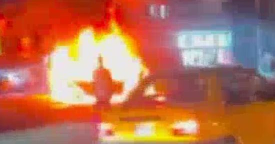 رويترز عن مصادر أمنية عراقية: طائرة مسيرة استهدفت سيارة تابعة للحشد الشعبي شرقي بغداد