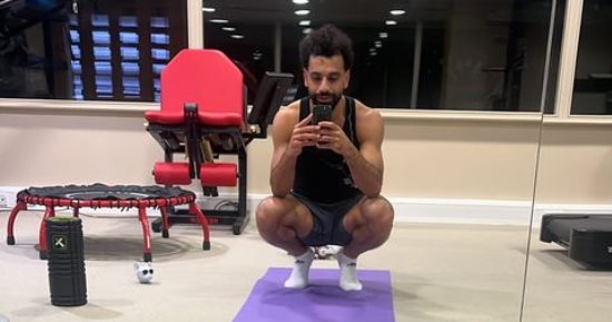 محمد صلاح يواصل التأهيل منفردًا وتحديد الموعد المبدئى لعودته من الإصابة
