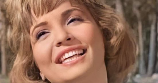 عيد ميلاد دلوعة الشاشة العربية.. أجمل تسريحات النجمة شادية