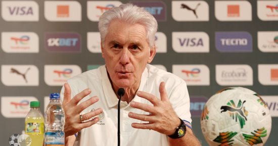 مدرب جنوب أفريقيا: نجحنا فى تقديم بطولة رائعة بعدد كبير من اللاعبين المحليين