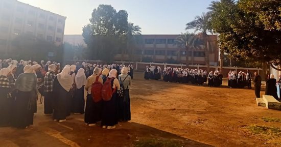 انتظام الدراسة داخل 1300 مدرسة فى بنى سويف
