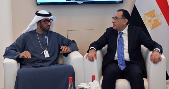 رئيس الوزراء يلتقى وزير الصناعة والتكنولوجيا المتقدمة الإماراتى