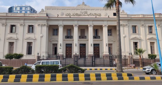 المؤبد وغرامة 300 ألف جنيه لعاطل لحيازته 210 طرب حشيش بالإسكندرية