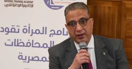محافظ الفيوم يوجّه جهاز المشروعات لدعم عدد من الشباب لتحسين دخولهم    