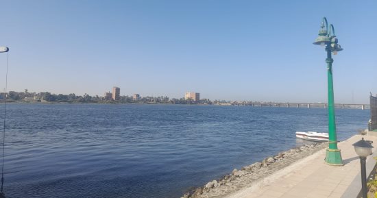 استقرار حالة الطقس بقنا بعد ليلة ممطرة.. فيديو