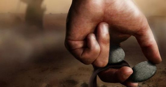 آدم تنازل عن 40 سنة من عمره لسيدنا داوود.. والطيور حجبت الشمس والهواء فى جنازته لسبب عجيب