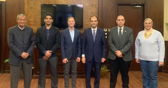 المجلس الصحى يبحث سبل التعاون في تدريب الأطباء بالبورد المصرى مع الجمعية الأمريكية للأشعة