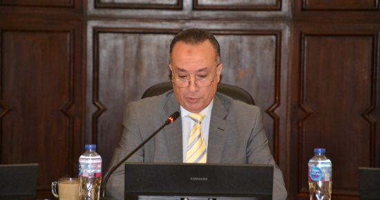 جامعة الإسكندرية تناقش إعفاء تقديم الرسائل العلمية بالشكل التقليدى