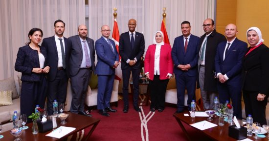 وزيرة التضامن تستقبل وزير التنمية الكندى وتستعرض جهود مصر لدعم أهالى غزة